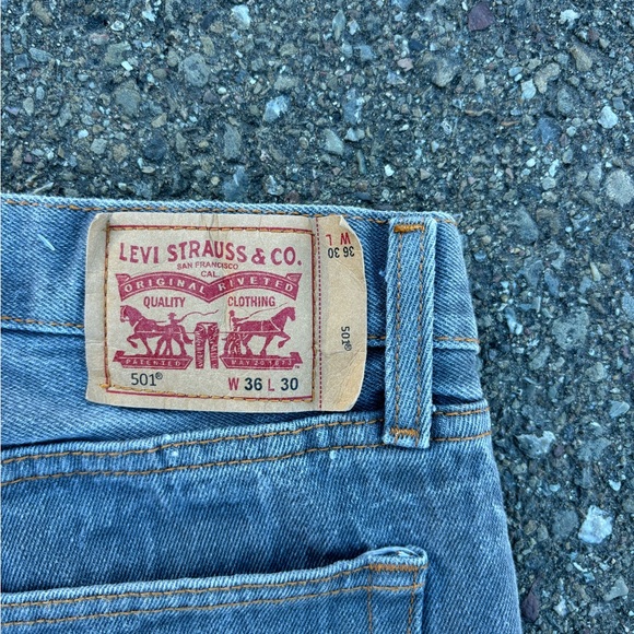 Levi’s 501 Mens Gray Denim Jeans Pants 36x30 - Picture 8 of 10